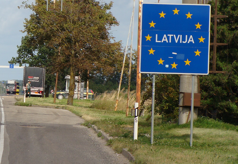 Граница России и Латвии. Латвия границы. Российско-Латвийская граница. Латвийско Российская граница. Граница латвии и белоруссии
