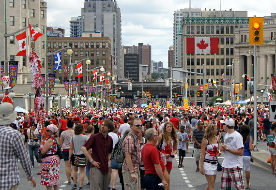 Канада сколько. Оттава люди. Жители Оттавы. Торонто Канада население. Население Оттавы 2022.